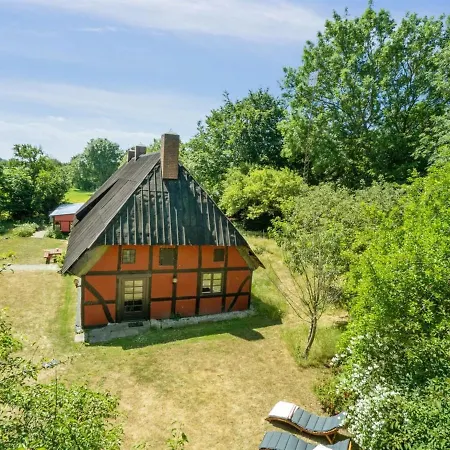 Elvin - 2-7km From The Sea In Funen By Interhome *