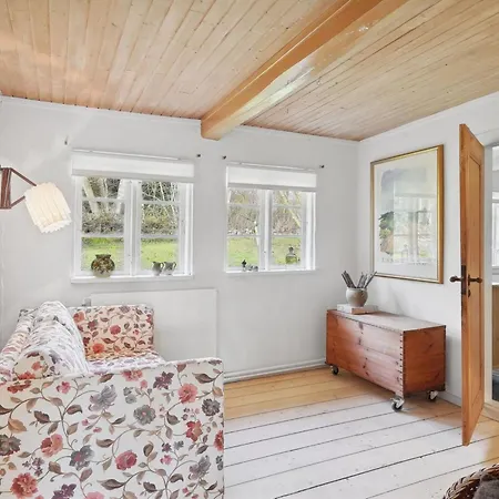 Elvin - 2-7km From The Sea By Interhome Feriehus